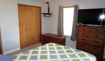 622 Center St, Alden, IA 50006
