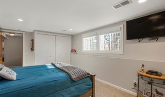 6517 County Rd 5 NW, Annandale, MN 55302