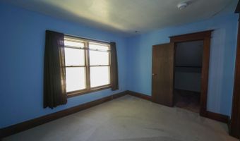 610 7th Ave, Ackley, IA 50601