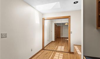 886 Weaver Hill Rd, Coventry, RI 02816