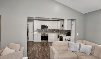 5566 HOLLY POND Rd, Baileyton, AL 35019