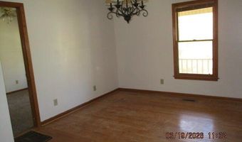 268 Fairlane Dr, Roanoke Rapids, NC 27870