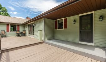 192 Palmer Rd, Chaplin, CT 06235