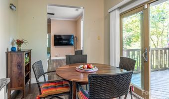 47 Timberwood Dr, Asheville, NC 28806