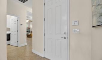 6903 Crestpoint Dr, Apollo Beach, FL 33572