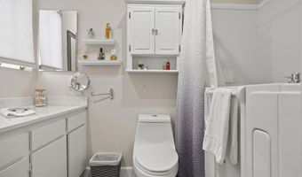 4222 Village 4, Camarillo, CA 93012