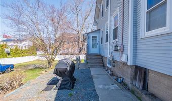 101 Collins St, Attleboro, MA 02703