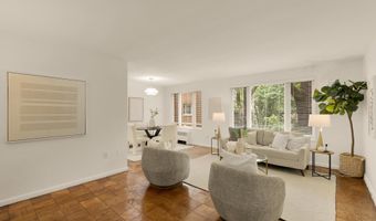 2400 41ST St NW 212, Washington, DC 20007