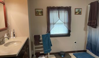 1065 Burns Ave, Altoona, PA 16601