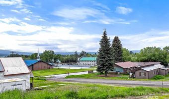 108 Glen St, Cascade, ID 83611