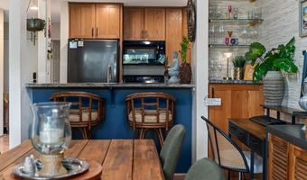 1299 ULUNIU Rd 103E, Kihei, HI 96753