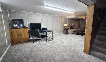 1208 Roosevelt Dr, Atlantic, IA 50022