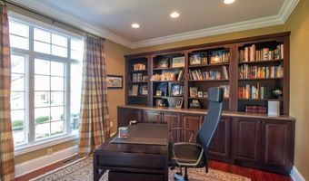 23664 Meade Dr, Abingdon, VA 24211