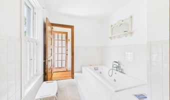 328 N BRADFORD St, Dover, DE 19904
