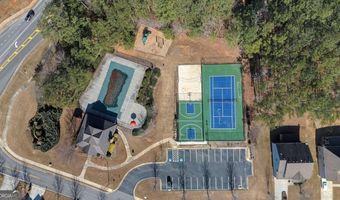 669 Fairway Dr, Acworth, GA 30101
