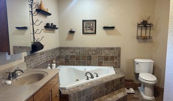 605 1st Ave, Bison, SD 57620