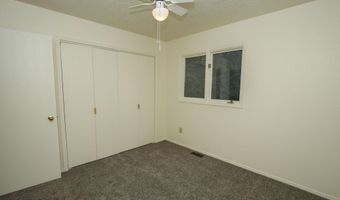 22688 McManus Dr, Chugiak, AK 99567