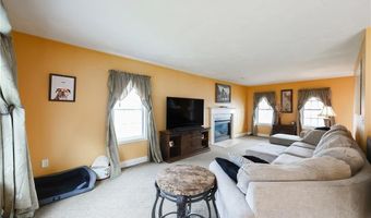 1010 Oakhill Ave, Attleboro, MA 02703