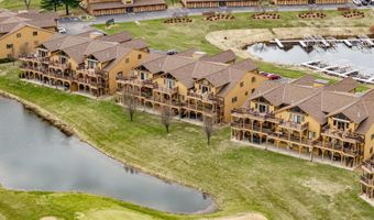 1824-2 Parkland Dr 0602, Arkdale, WI 54613
