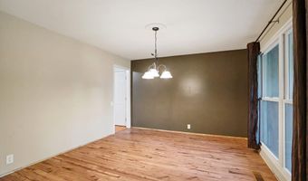 15583 Clayton Rd, Ballwin, MO 63011