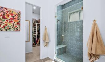 2921 N Arran Ct, Boise, ID 83702
