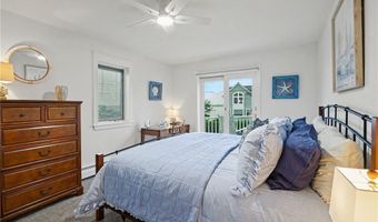 20 Roxbury Rd, Narragansett, RI 02882