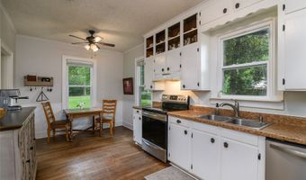 208 Louisiana St, Belcher, LA 71004