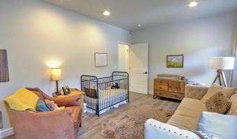 951 Hidden Valley Dr, Glenwood Springs, CO 81601