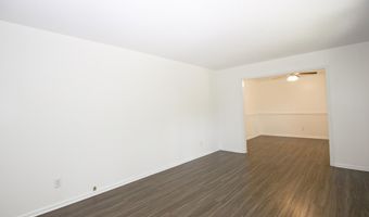 901 Glendale Dr, Aberdeen, NC 28315