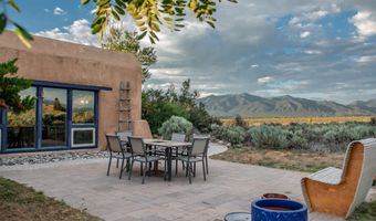 135 Mesa Sea, Arroyo Hondo, NM 87513