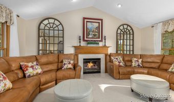 2264 Grand Valley Dr NE, Ada, MI 49301