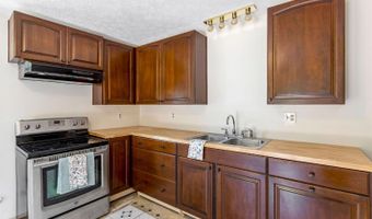 181 Market St, Aurora, IN 47001