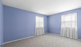 1055 Thomas Dr, Ashland, OH 44805