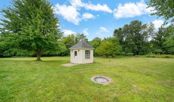 1298 E Carleton Rd, Adrian, MI 49221