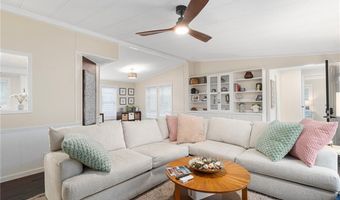 2 Milton Ln, Coventry, RI 02816