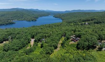 12 Peaked Hill Rd, Ashland, NH 03217