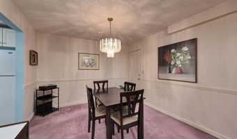 3 Birchwood Pt 202, Amesbury, MA 01913