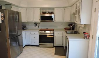 82 Townsend Rd, Augusta, ME 04330