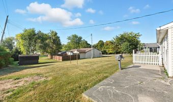 902 Mechanic St, Angola, IN 46703