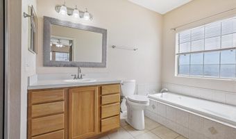 13247 CASA VERDE Cir, Astatula, FL 34705