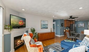 10 Cunningham Ln 204, Billerica, MA 01821