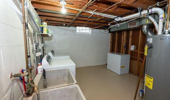 7252 LUANA Ave, Allen Park, MI 48101