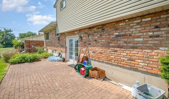 5153 Kincardine Dr, Cincinnati, OH 45238