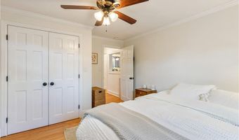 45 Forbes St, East Providence, RI 02915