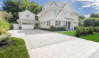 84 Coggeshall Ave, Newport, RI 02840