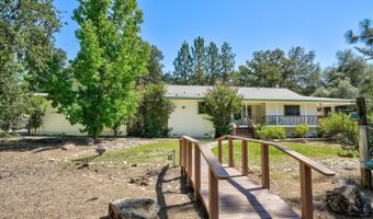 45241 Dillon Dr, Ahwahnee, CA 93601