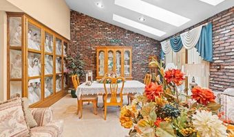 1312 Mill Run Rd, Altoona, PA 16601