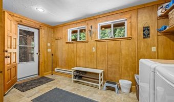 9788 Brian Way, Cascade, ID 83611