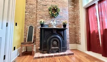617 State St, Alton, IL 62002