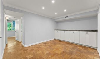 7541 SPRING LAKE Dr B-1, Bethesda, MD 20817